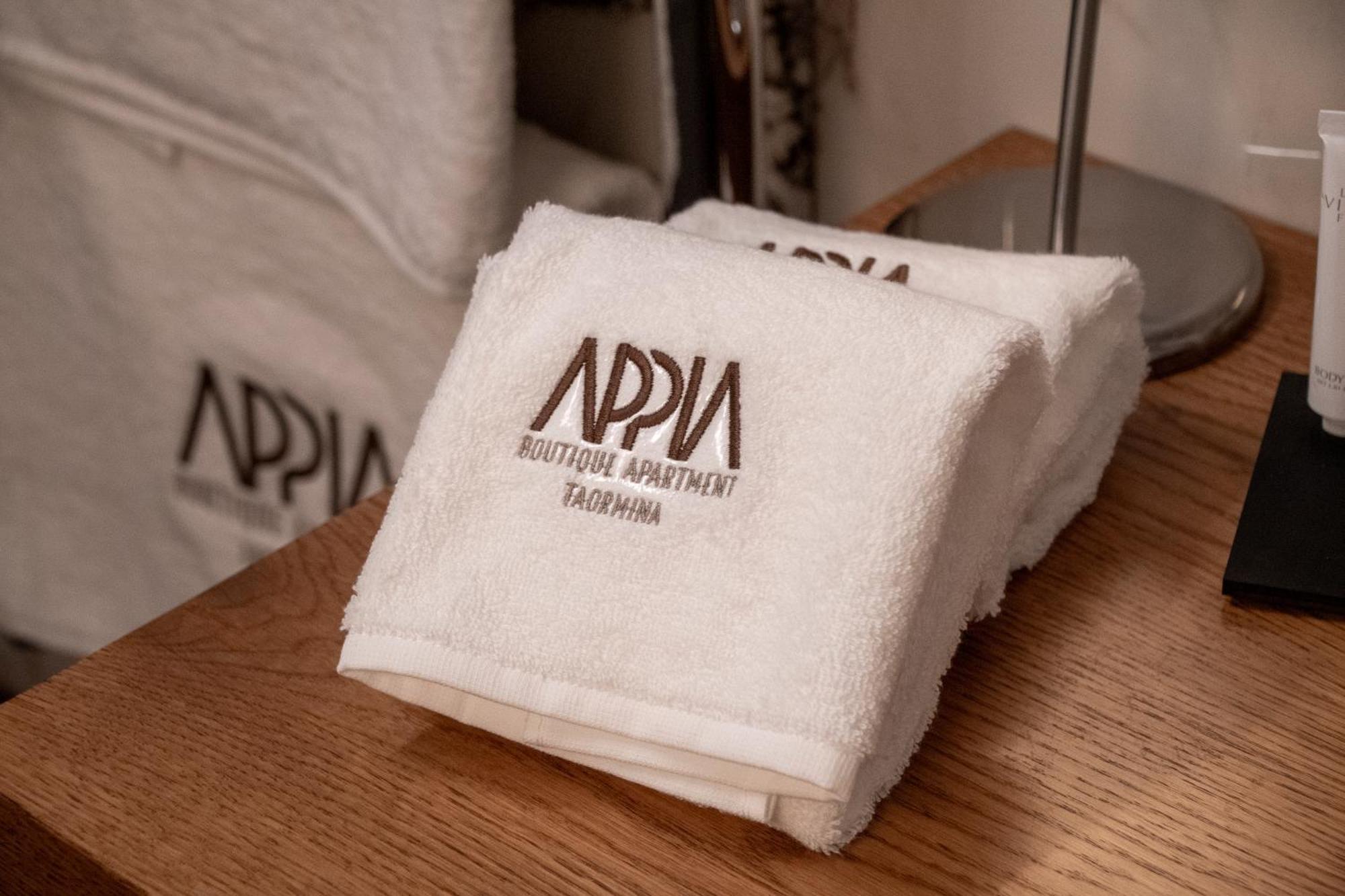 Appia Boutique Apartment Таормина Экстерьер фото
