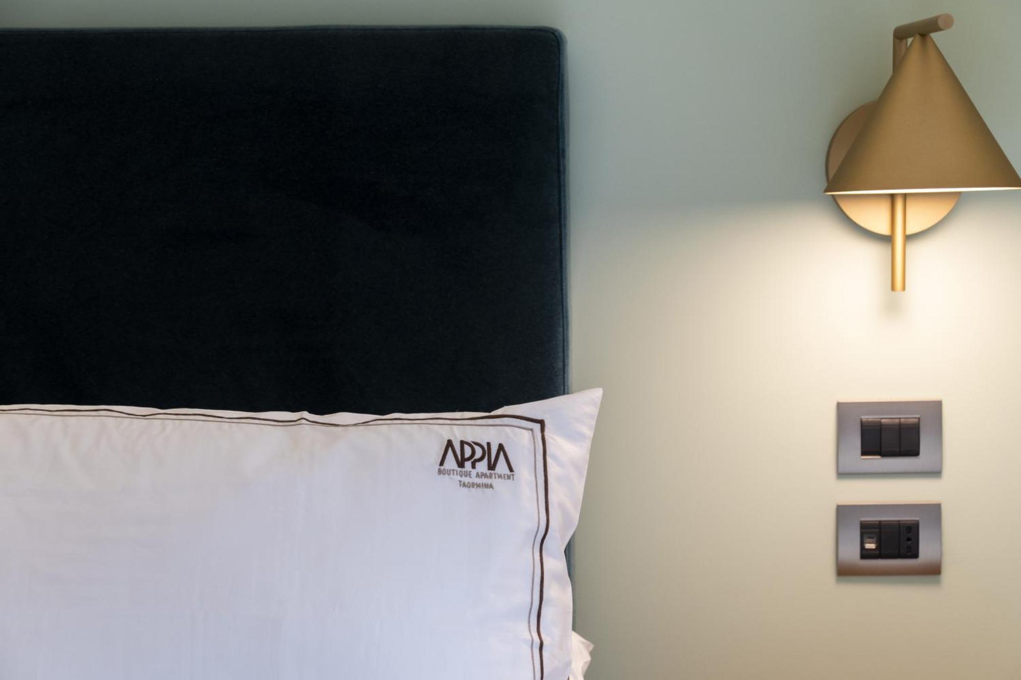 Appia Boutique Apartment Таормина Экстерьер фото